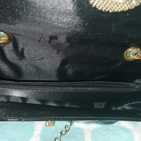 Purse - Picture 5 of 7